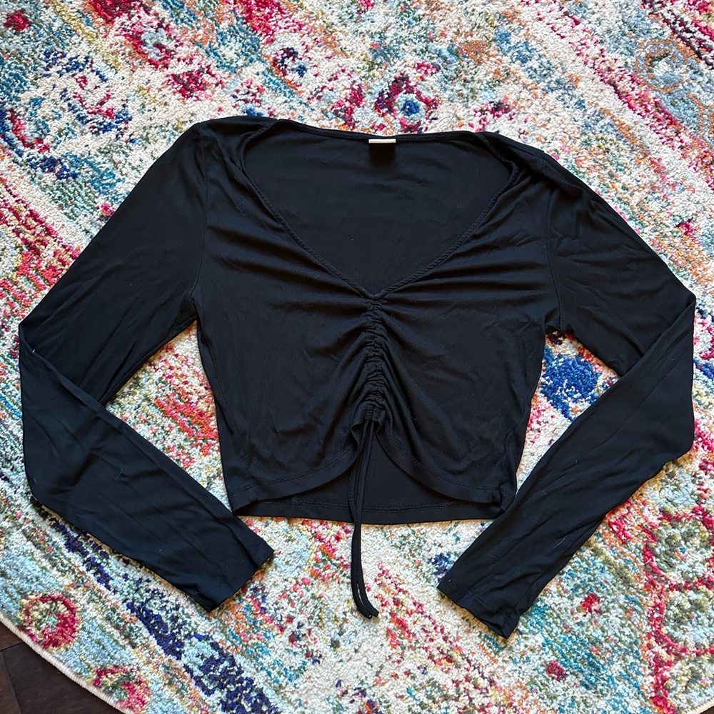 Ladies almost new condition Sunday Best cropped long sleeve
